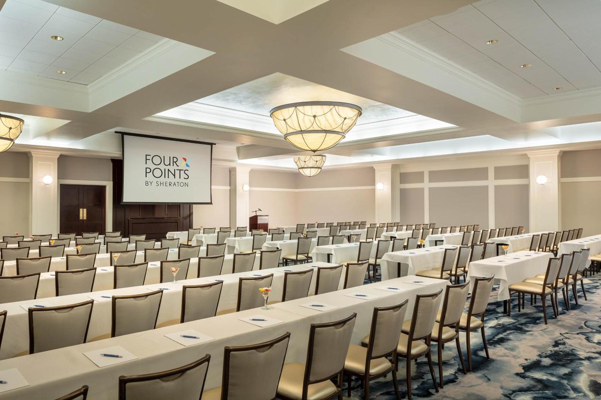 Four Points By Sheraton Norwood Conference Center מראה חיצוני תמונה