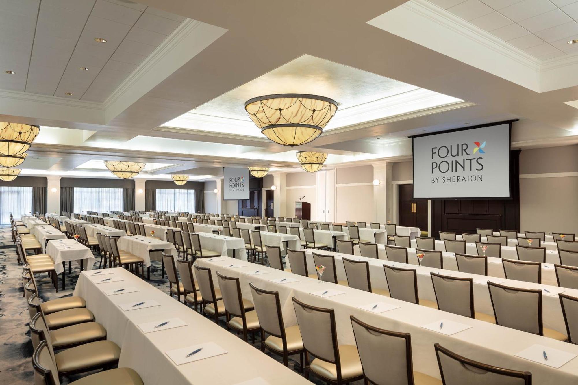 Four Points By Sheraton Norwood Conference Center מראה חיצוני תמונה