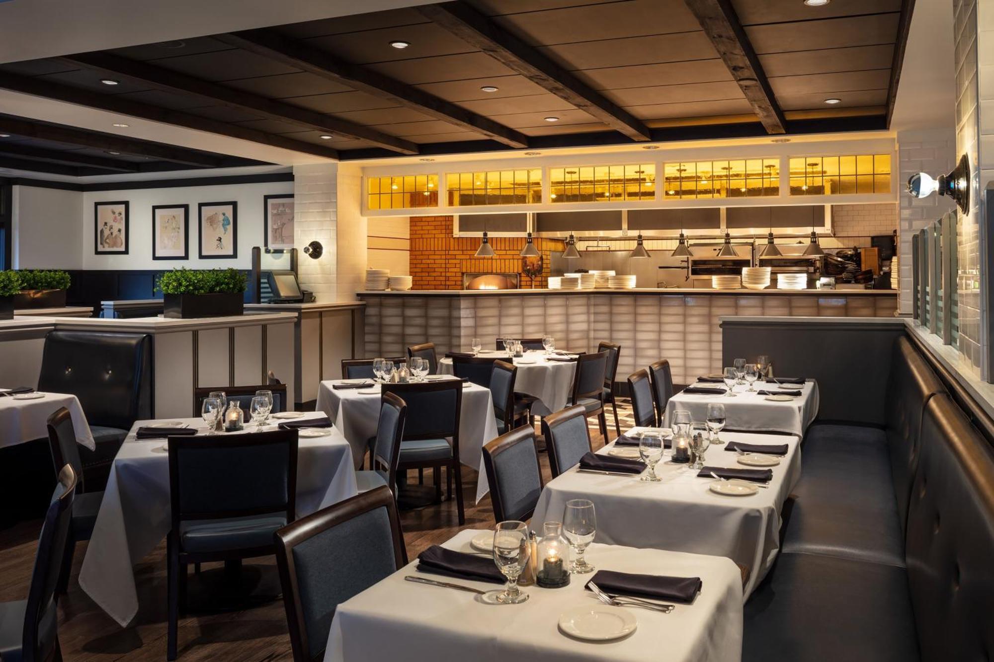 Four Points By Sheraton Norwood Conference Center מראה חיצוני תמונה