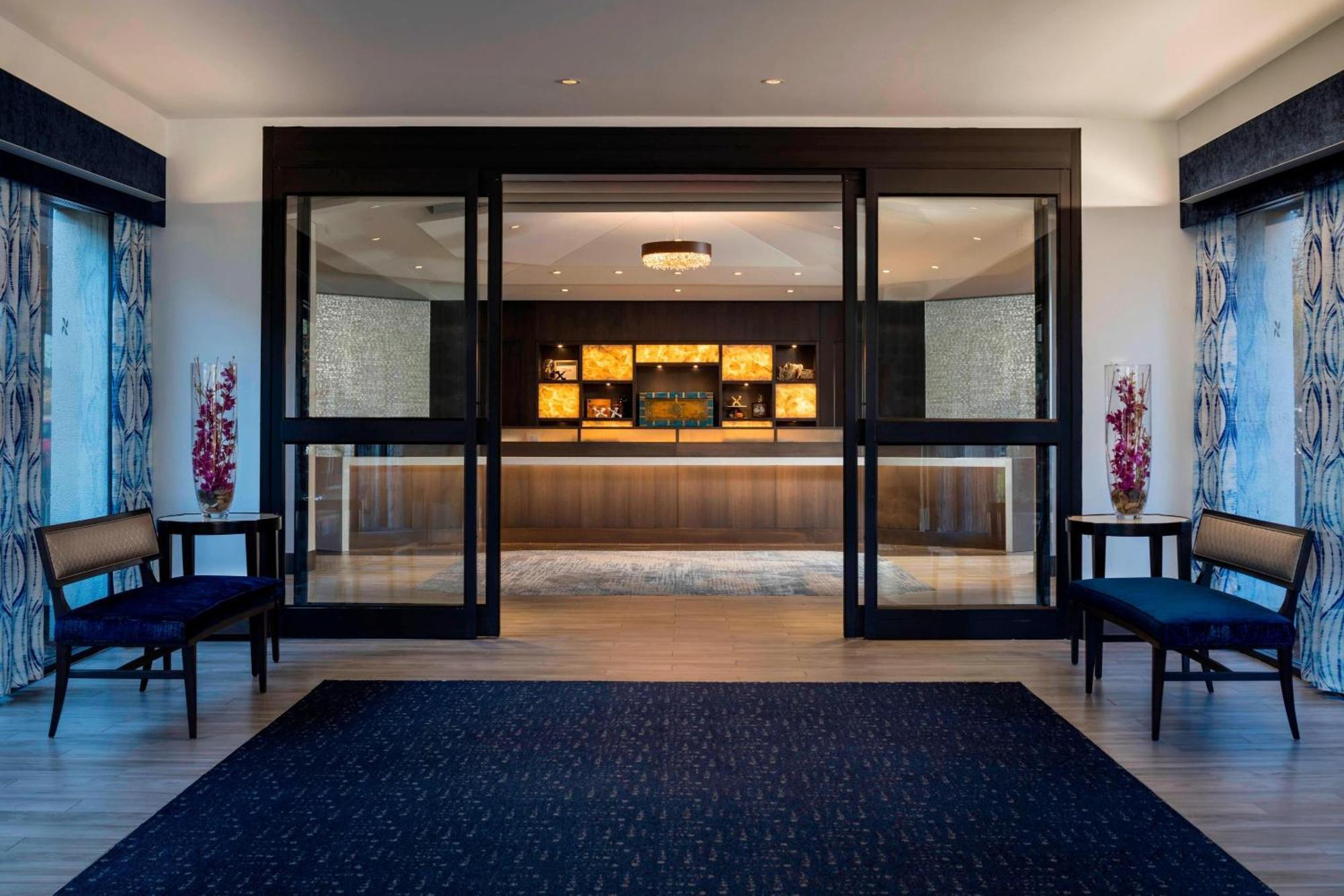 Four Points By Sheraton Norwood Conference Center מראה חיצוני תמונה